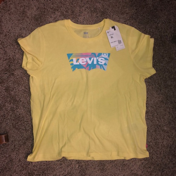 Levi's Tops - Never been worn Levi shirt. originally 24.50